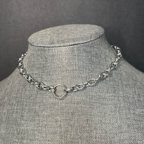 O-Ring Chain - Picture 2 of 3